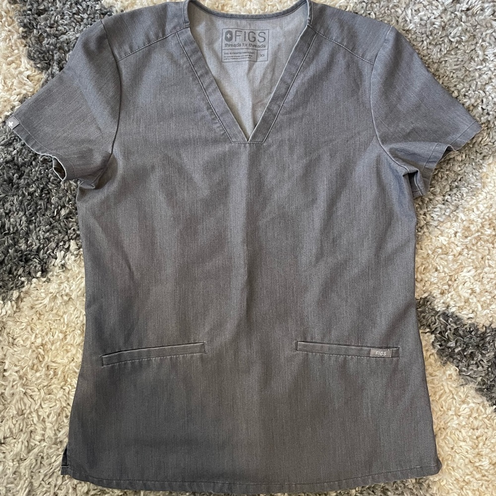 XS Figs Scrub Top
